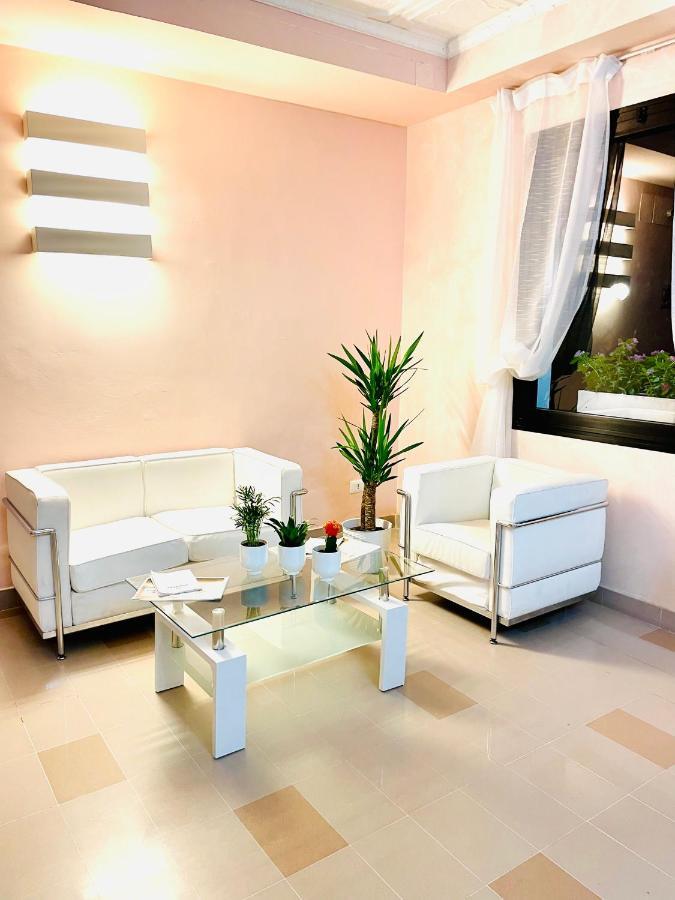 רימיני Hotel Adria Nuova מראה חיצוני תמונה